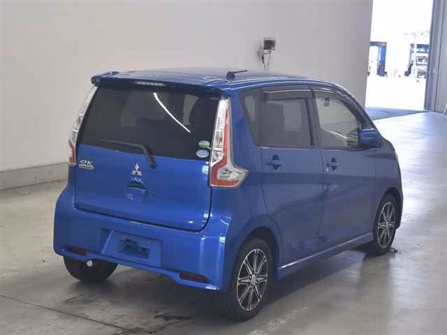 MITSUBISHI EK CUSTOM