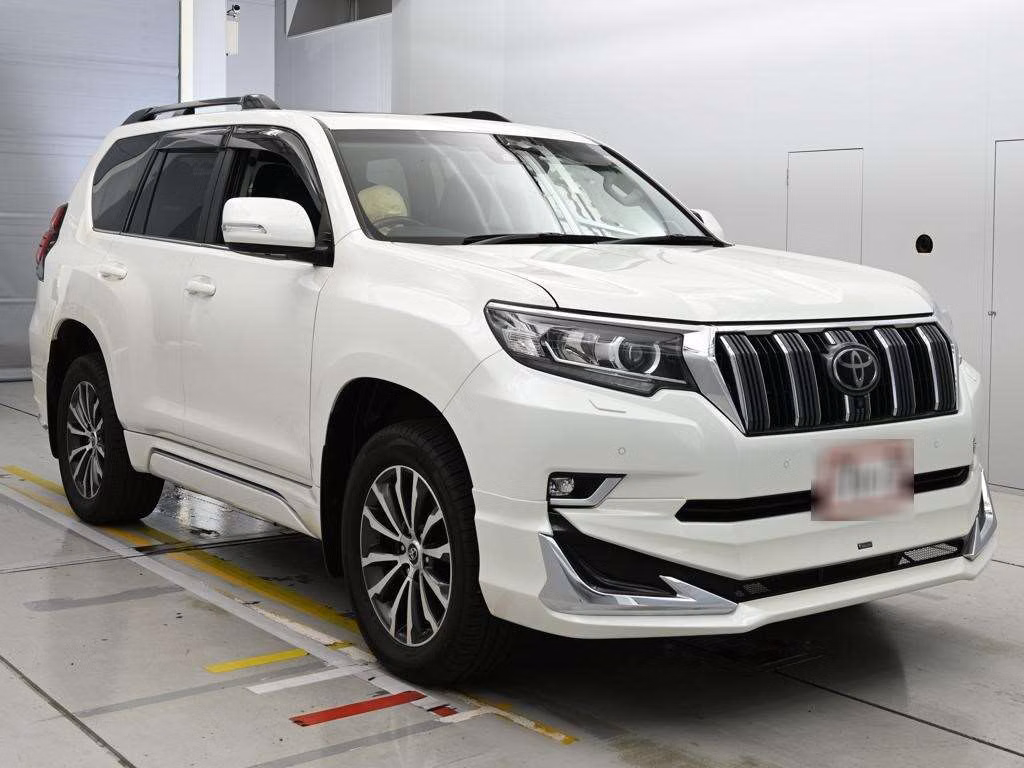 TOYOTA LAND CRUISER PRADO