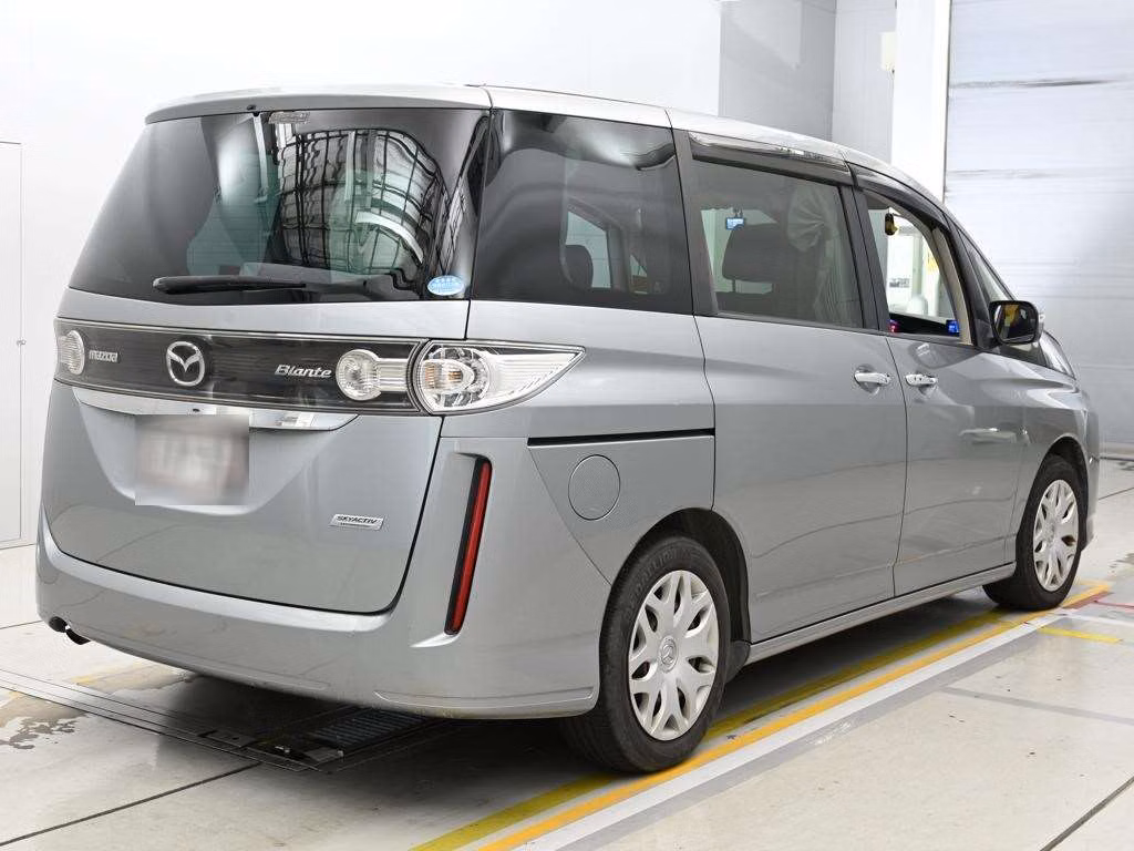 MAZDA BIANTE