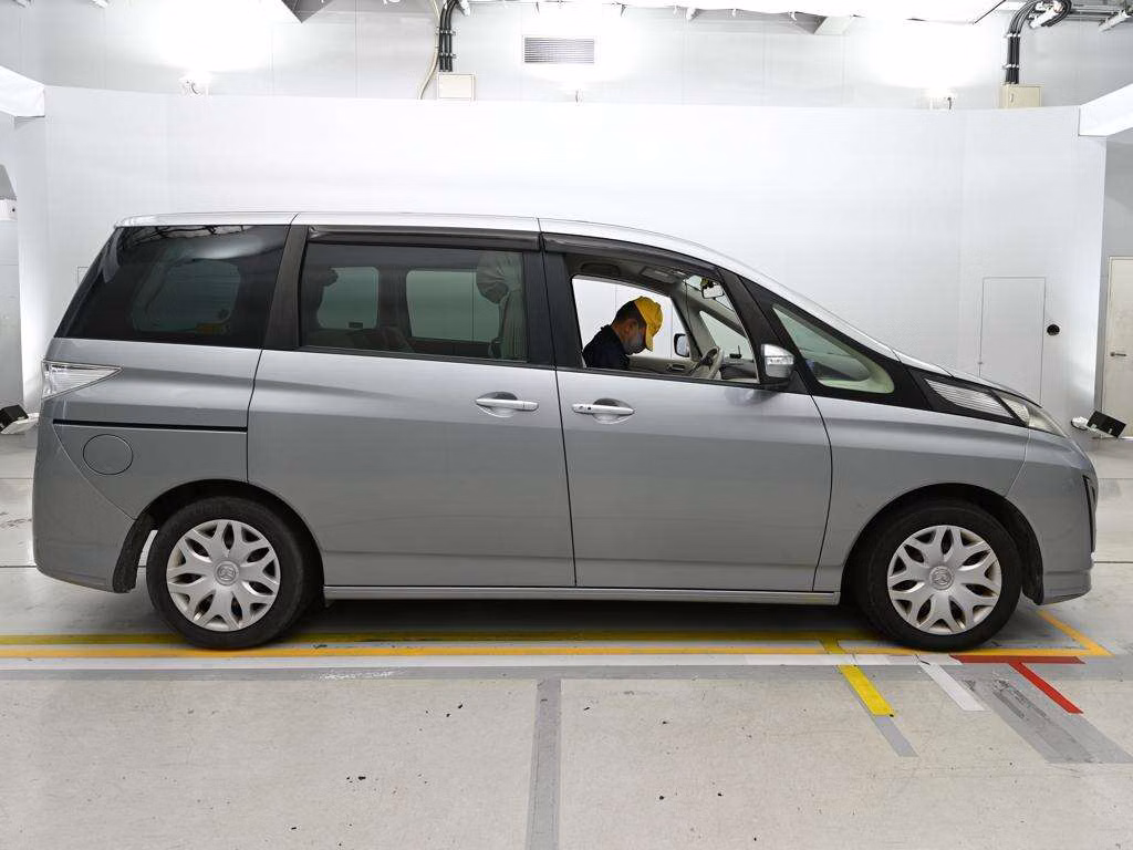 MAZDA BIANTE