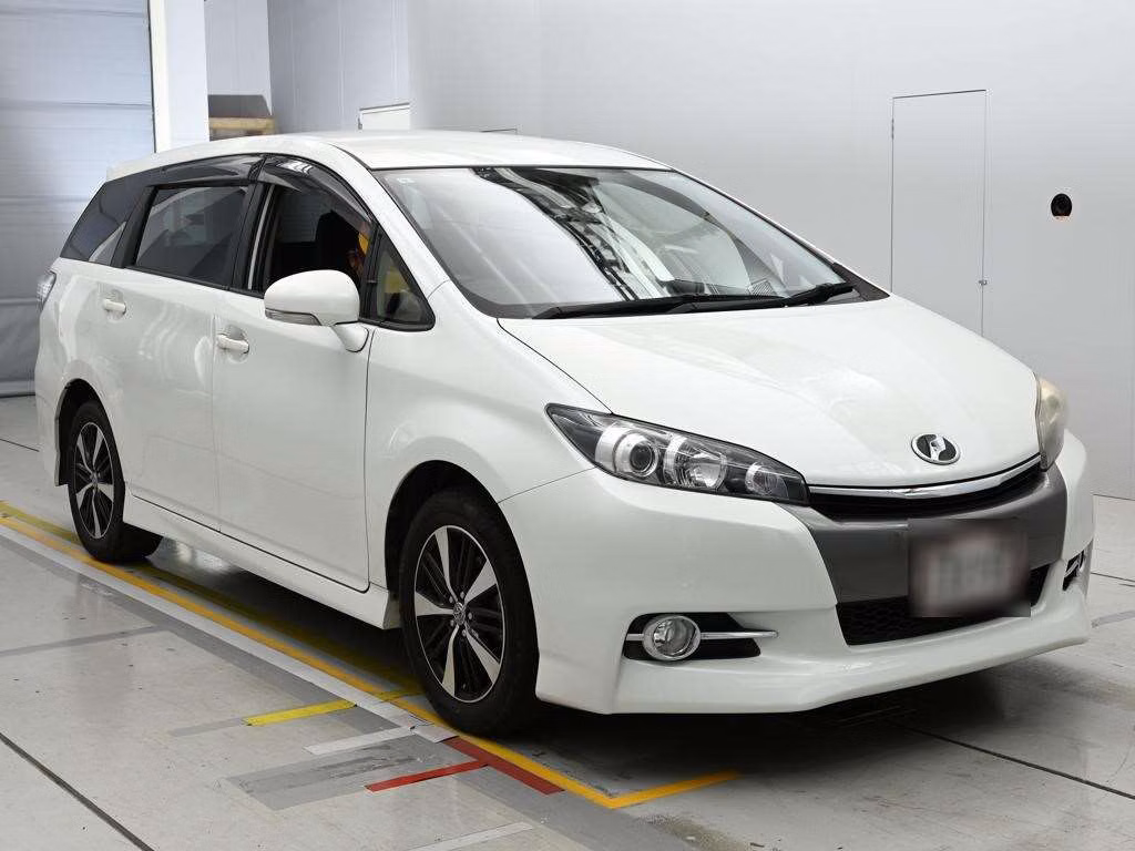 TOYOTA WISH