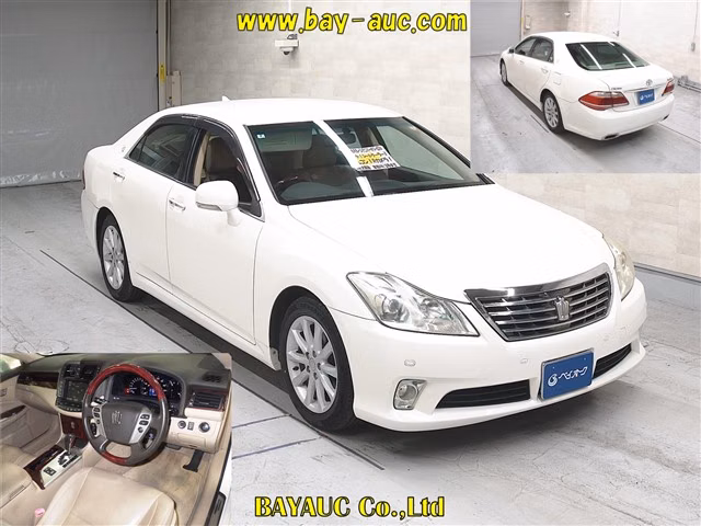 TOYOTA CROWN