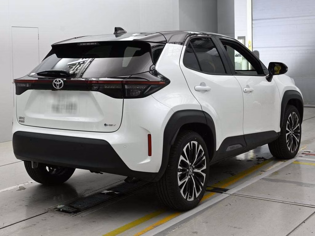 TOYOTA YARIS CROSS