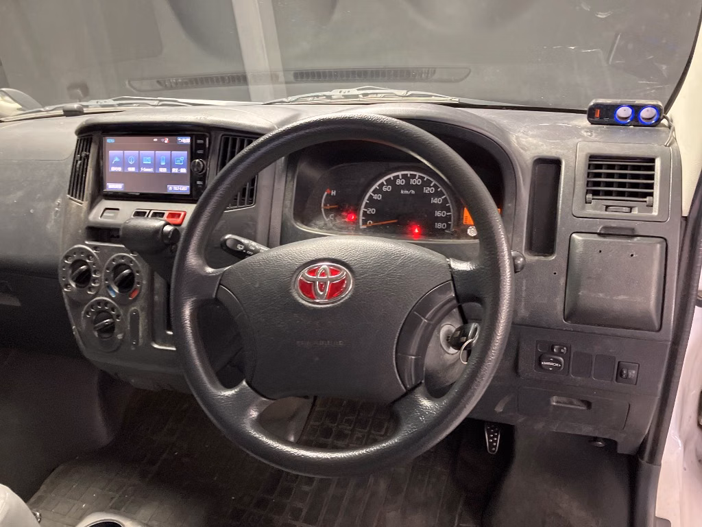 TOYOTA LITE ACE