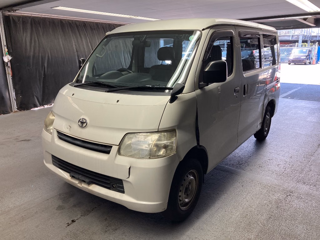 TOYOTA LITE ACE