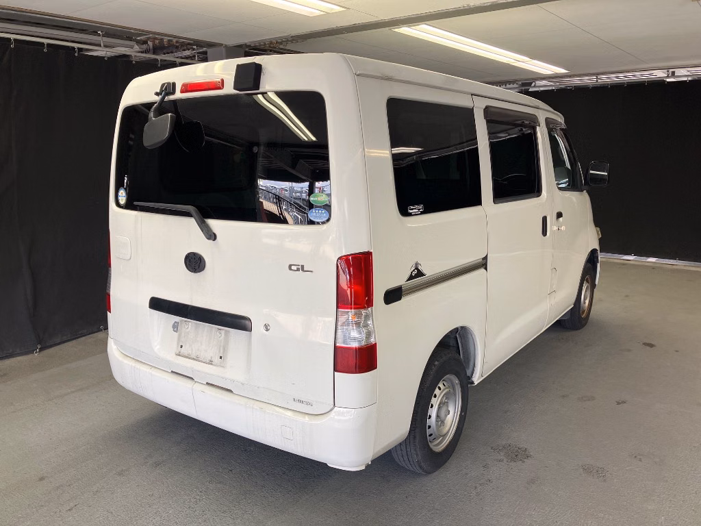 TOYOTA LITE ACE