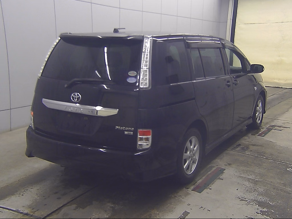 TOYOTA ISIS