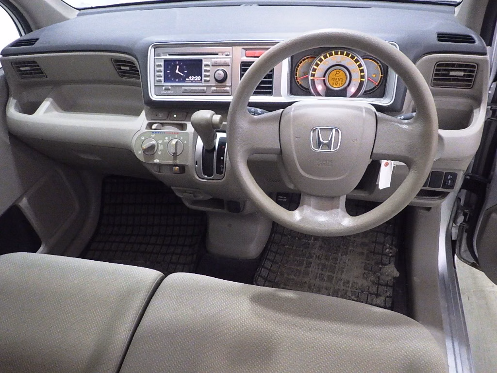 HONDA LIFE