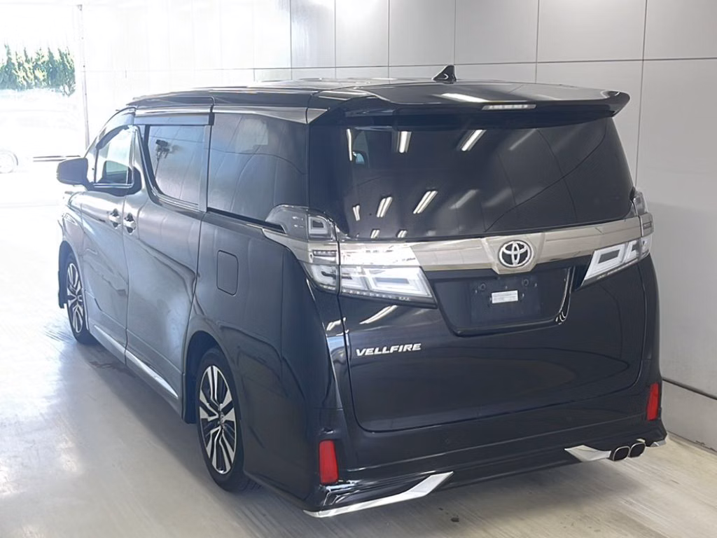 TOYOTA VELLFIRE