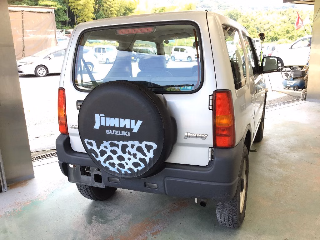 SUZUKI JIMNY