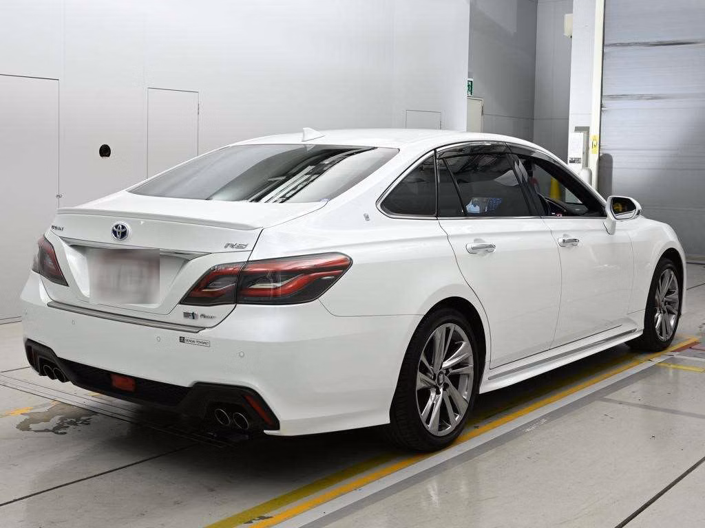 TOYOTA CROWN