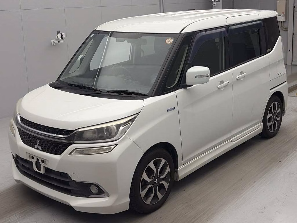 MITSUBISHI DELICA D:2