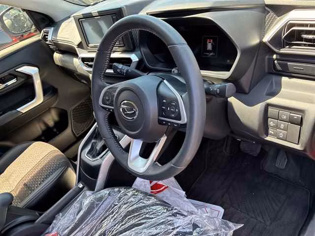 DAIHATSU ROCKY