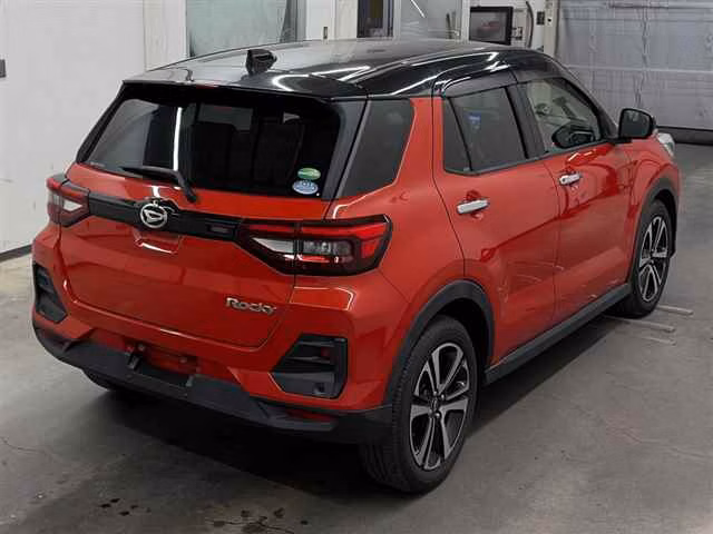 DAIHATSU ROCKY