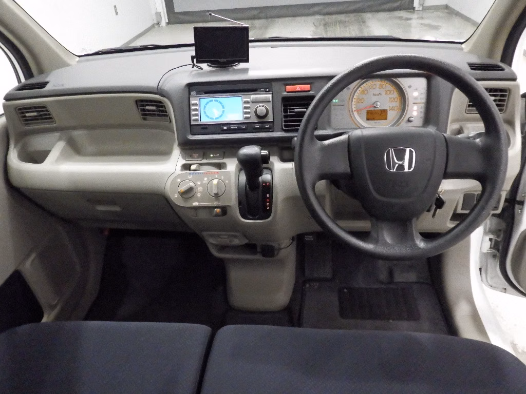 HONDA LIFE