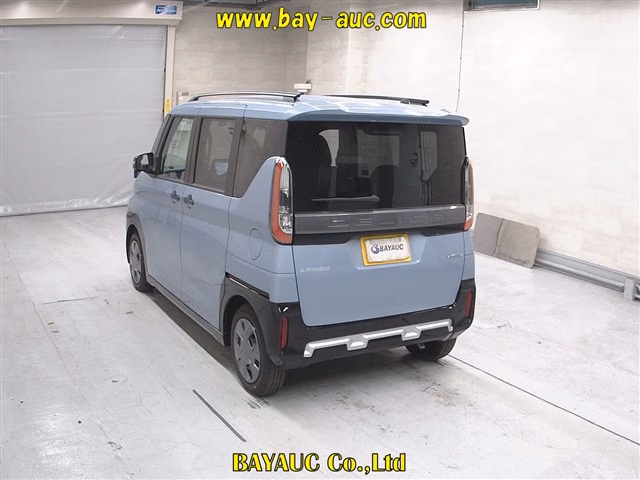 MITSUBISHI DELICA MINI