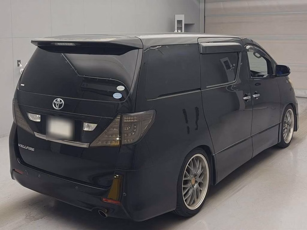 TOYOTA VELLFIRE