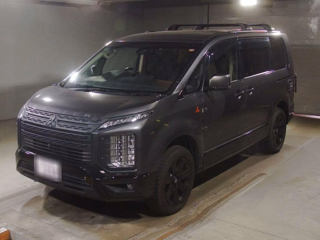 MITSUBISHI DELICA D:5