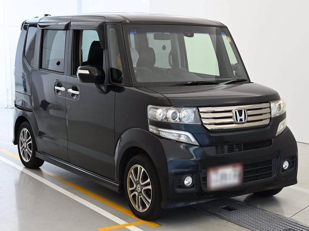 HONDA N-BOX