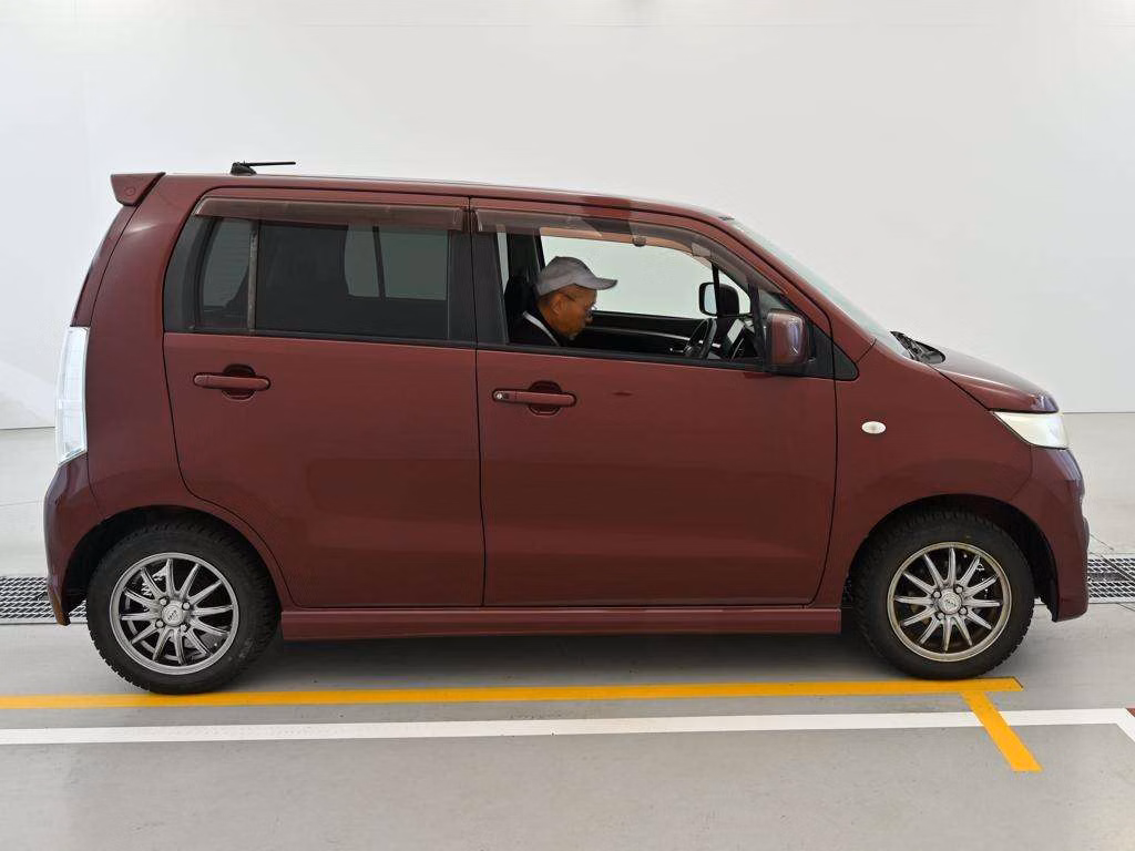 MAZDA AZ-WAGON