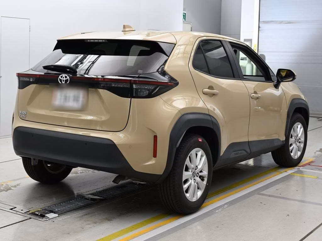 TOYOTA YARIS CROSS