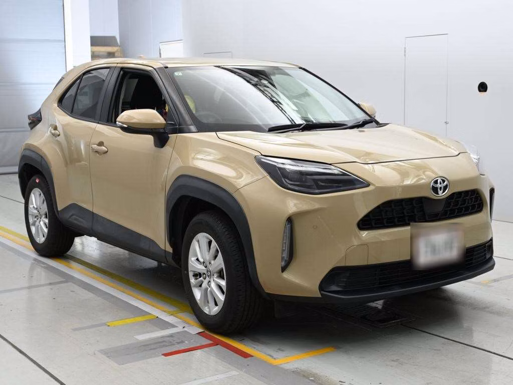 TOYOTA YARIS CROSS