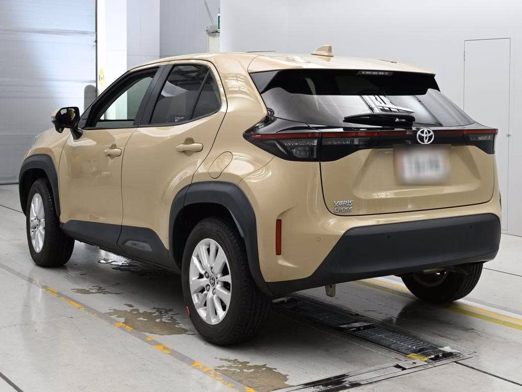 TOYOTA YARIS CROSS