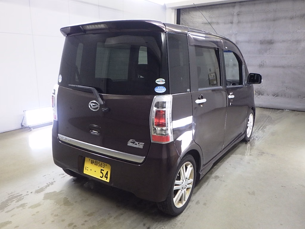 DAIHATSU TANTO EXE