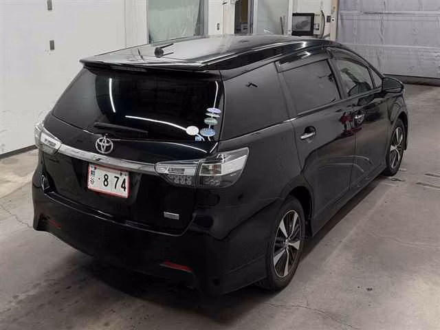 TOYOTA WISH