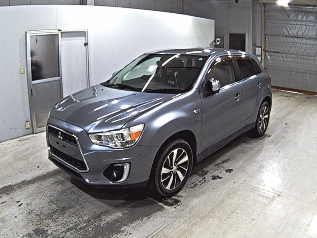 MITSUBISHI RVR