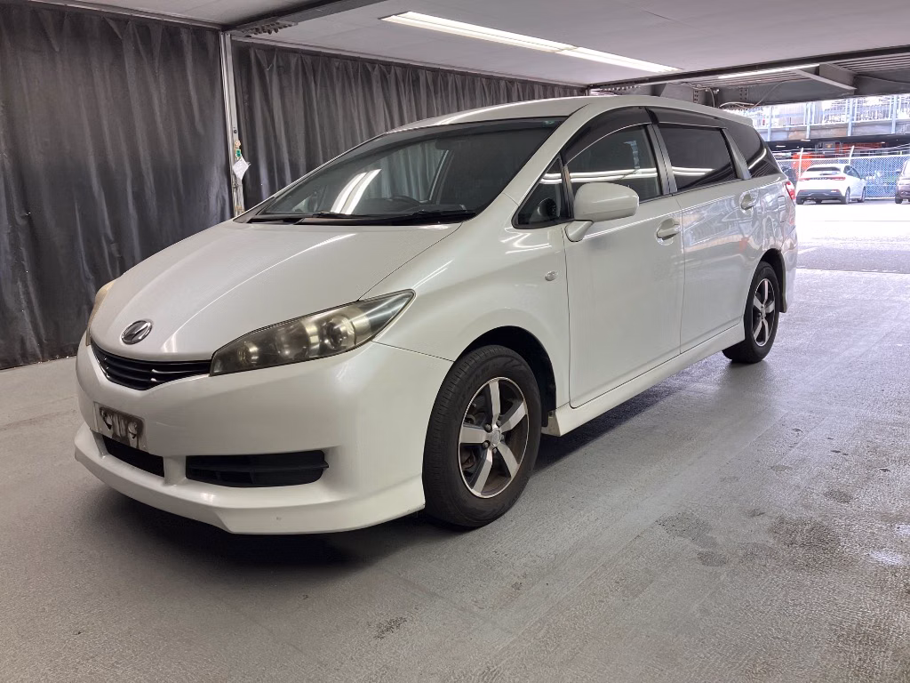 TOYOTA WISH