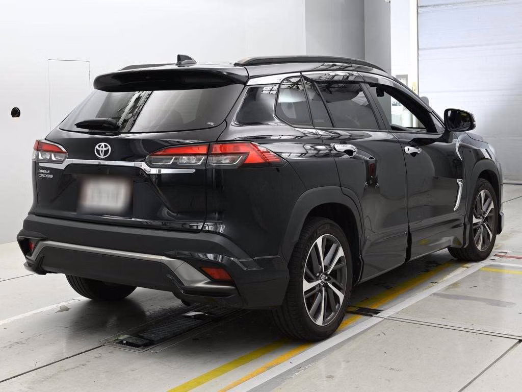 TOYOTA COROLLA CROSS