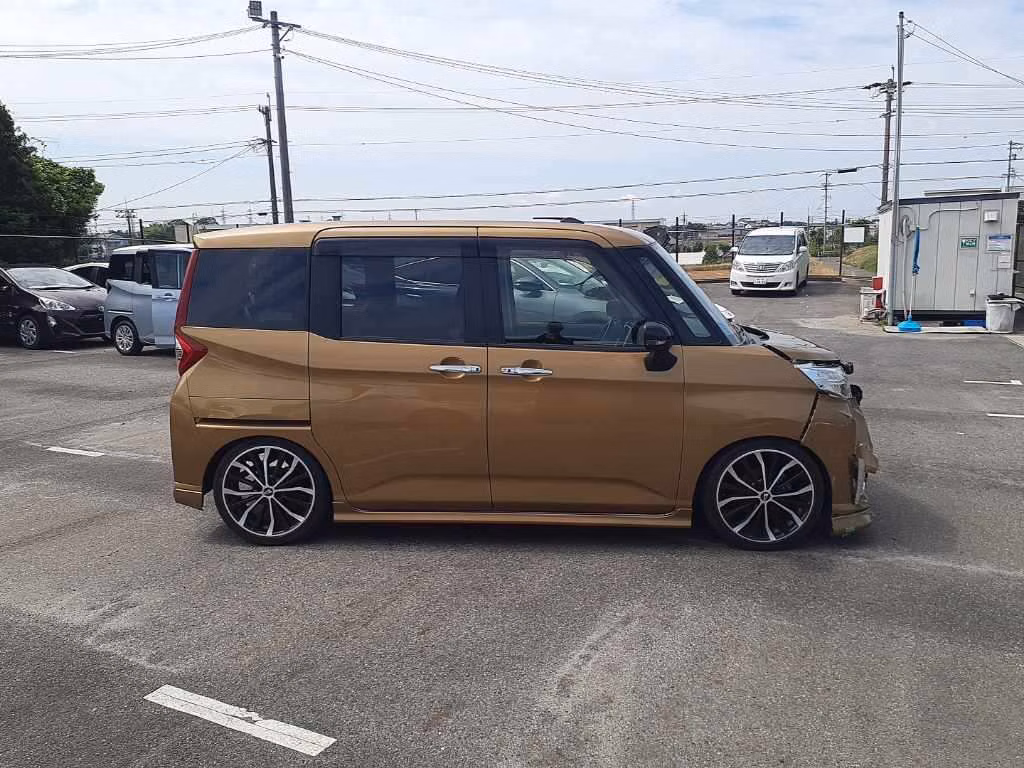 DAIHATSU THOR