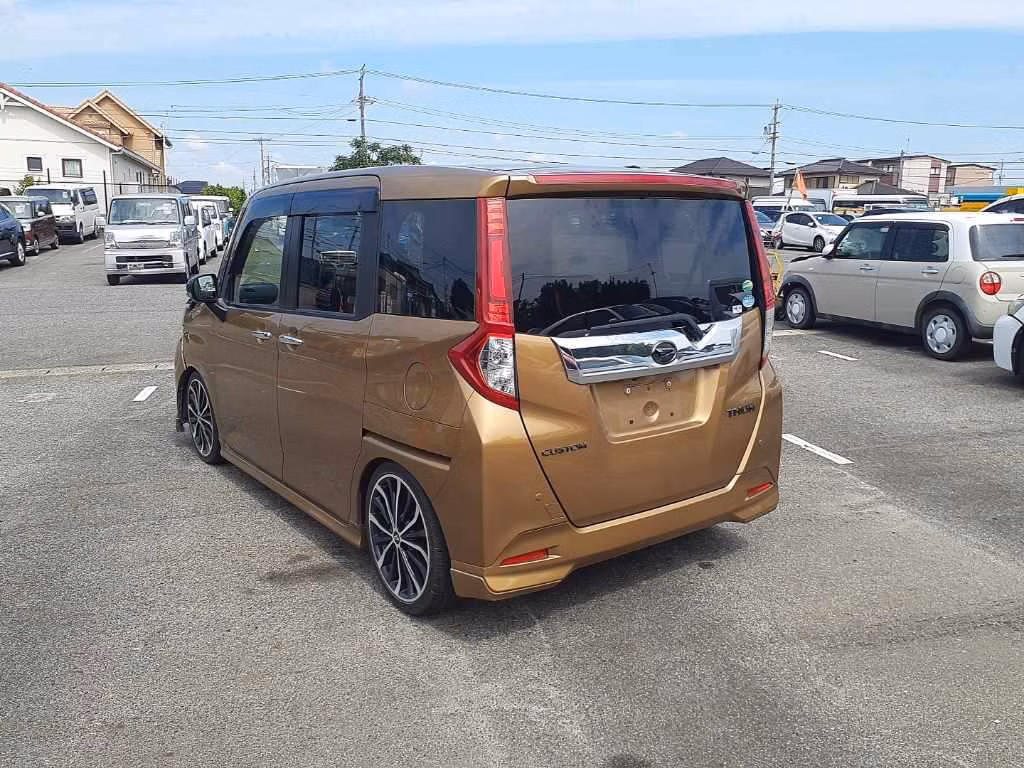 DAIHATSU THOR