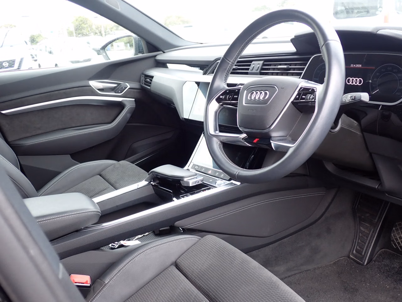 AUDI E-TRON SPORTBACK