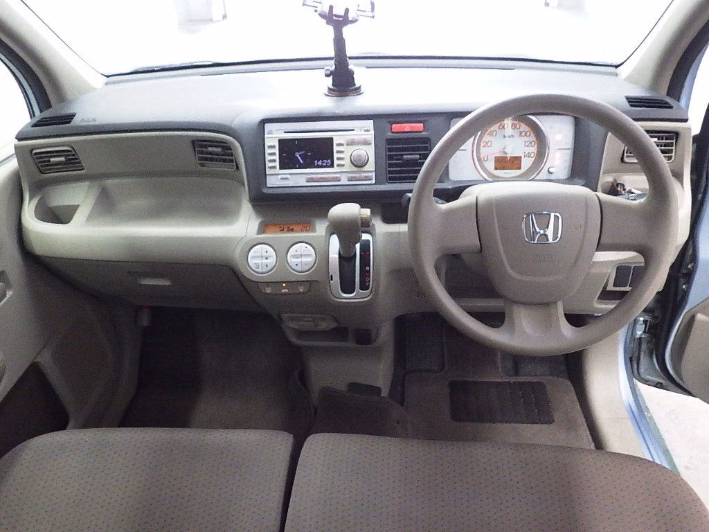 HONDA LIFE