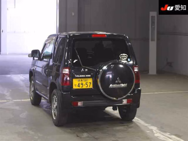 MITSUBISHI PAJERO MINI