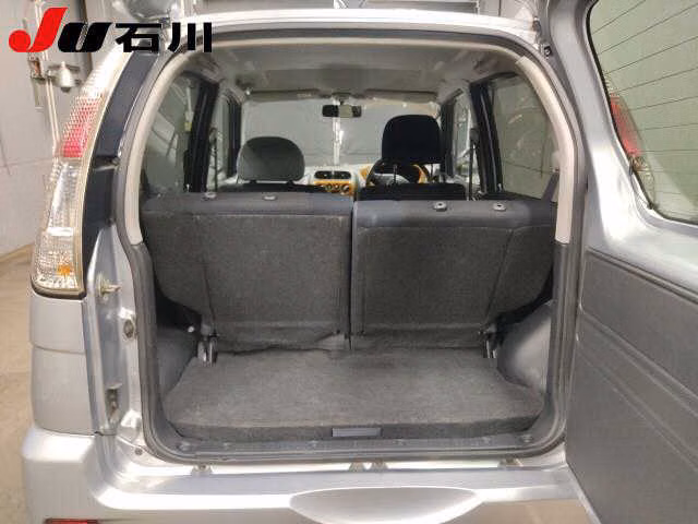 DAIHATSU TERIOS KID