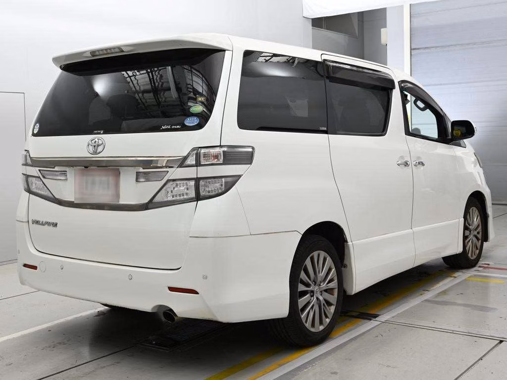TOYOTA VELLFIRE