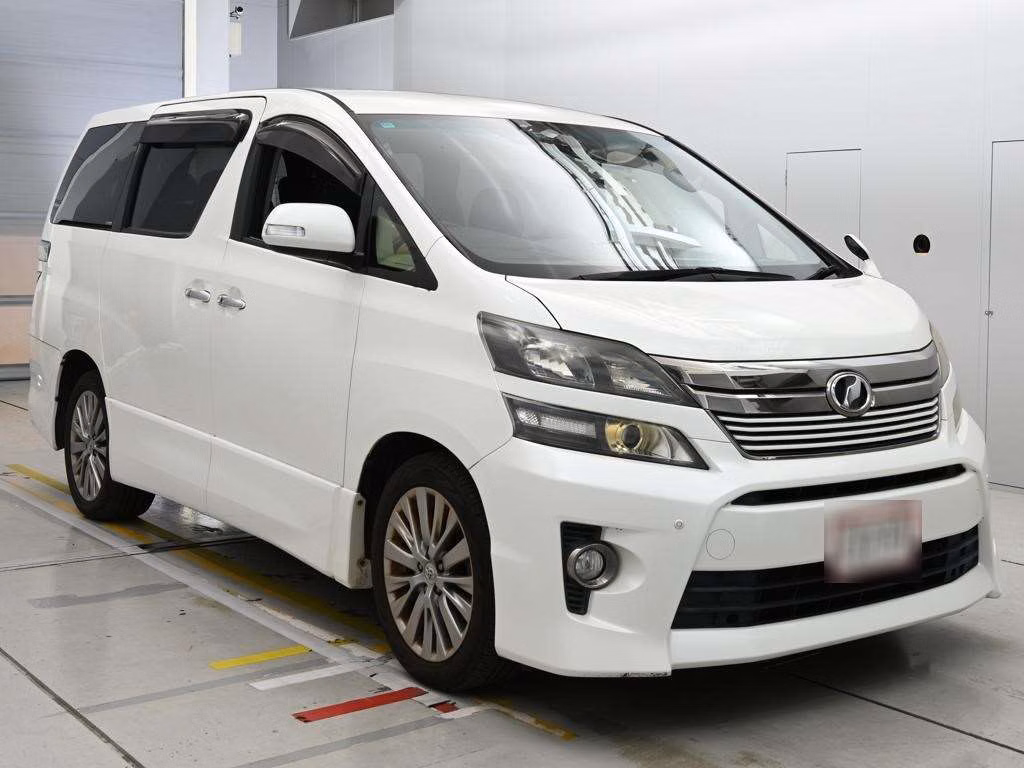 TOYOTA VELLFIRE