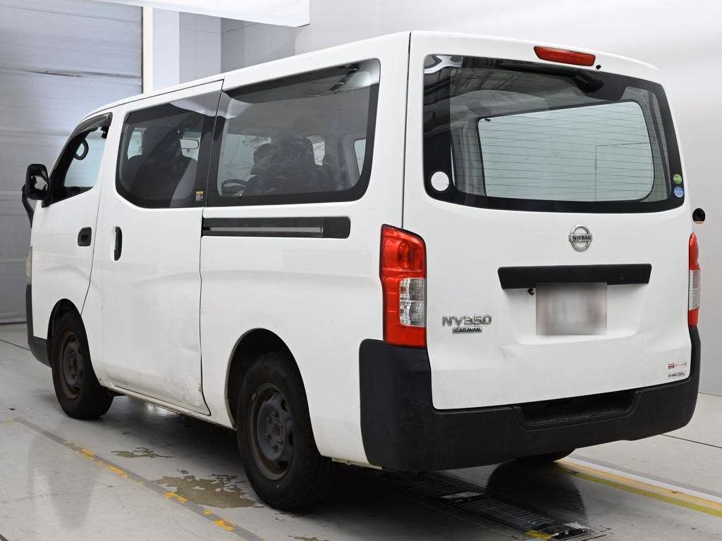 NISSAN NV350 CARAVAN