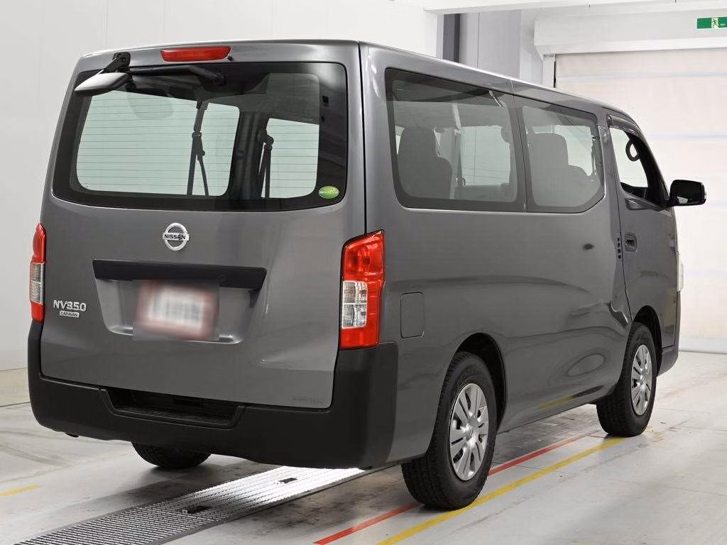 NISSAN NV350 CARAVAN