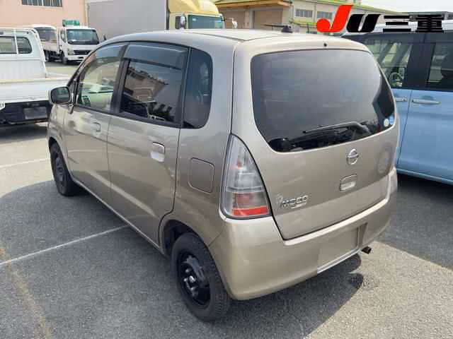 NISSAN MOCO