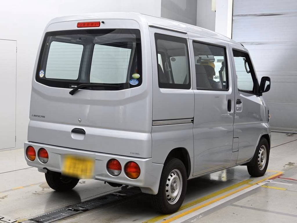 MITSUBISHI MINICAB