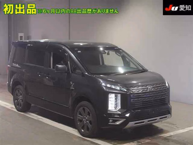 MITSUBISHI DELICA D:5