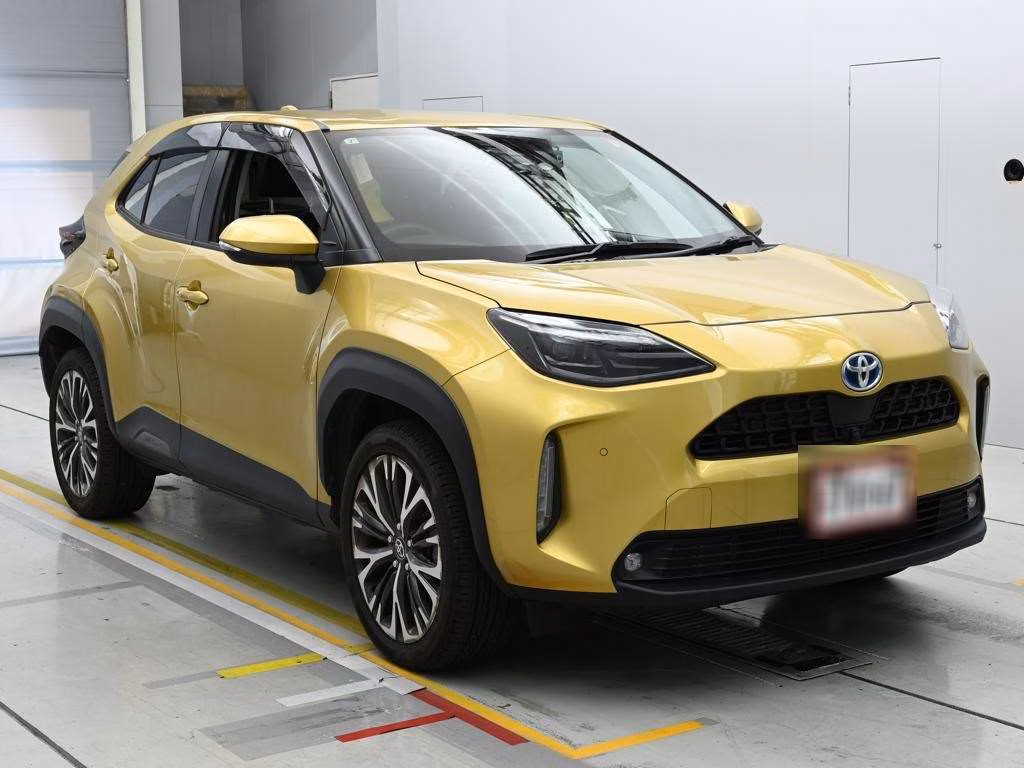 TOYOTA YARIS CROSS