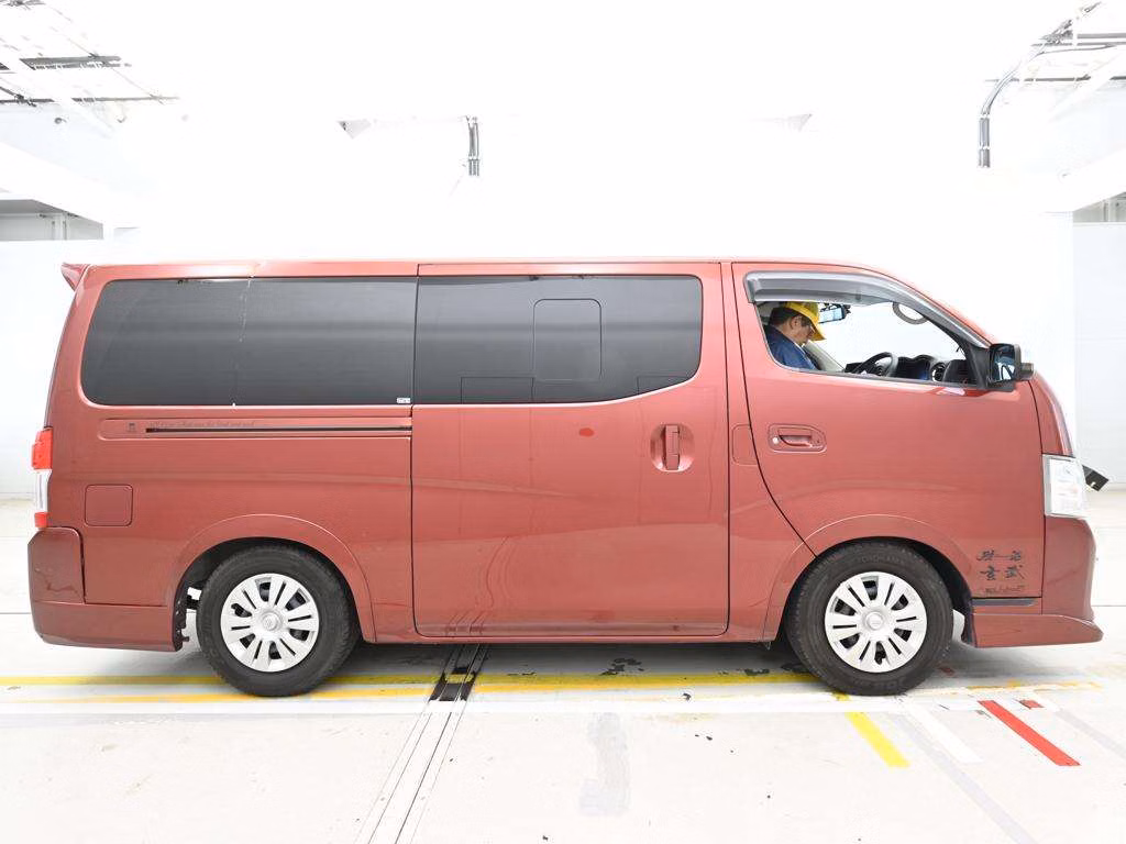 NISSAN NV350 CARAVAN