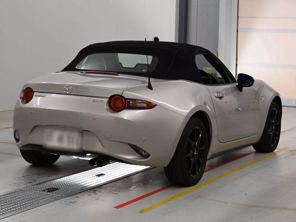 MAZDA MX-5