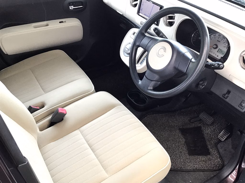 DAIHATSU MIRA COCOA