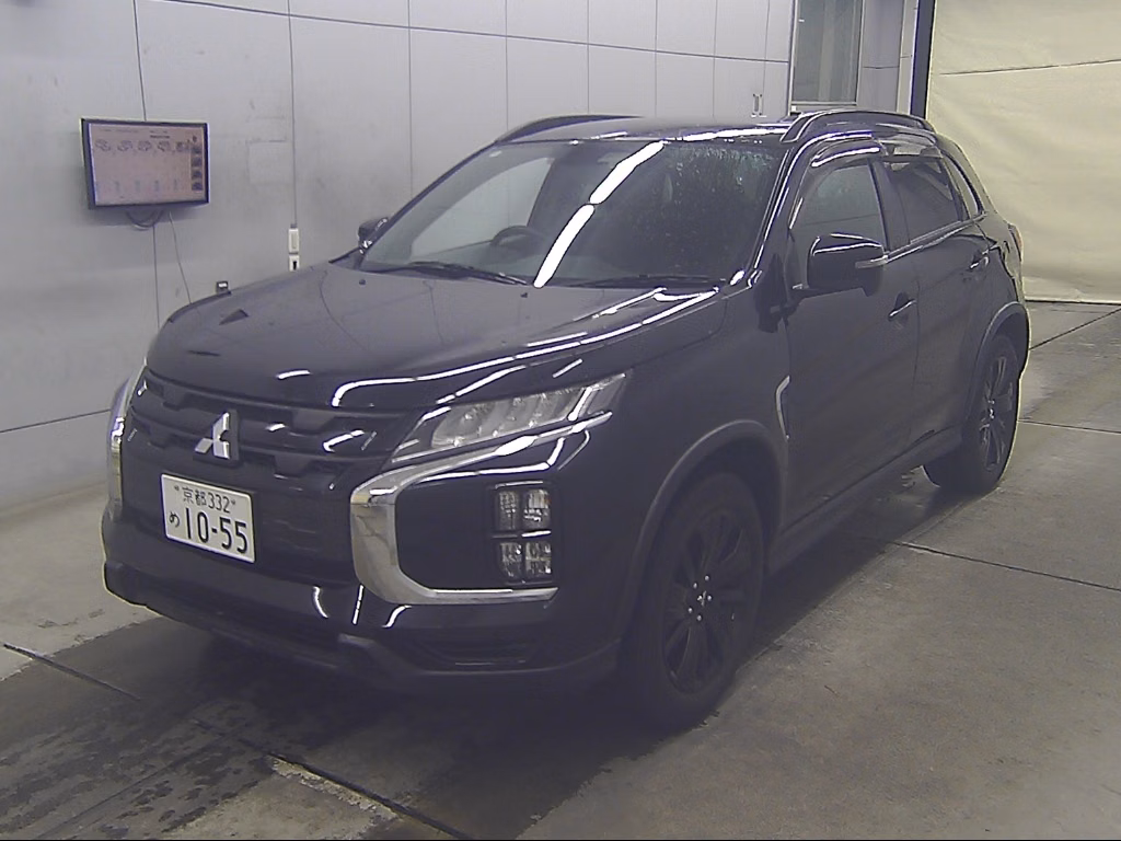 MITSUBISHI RVR